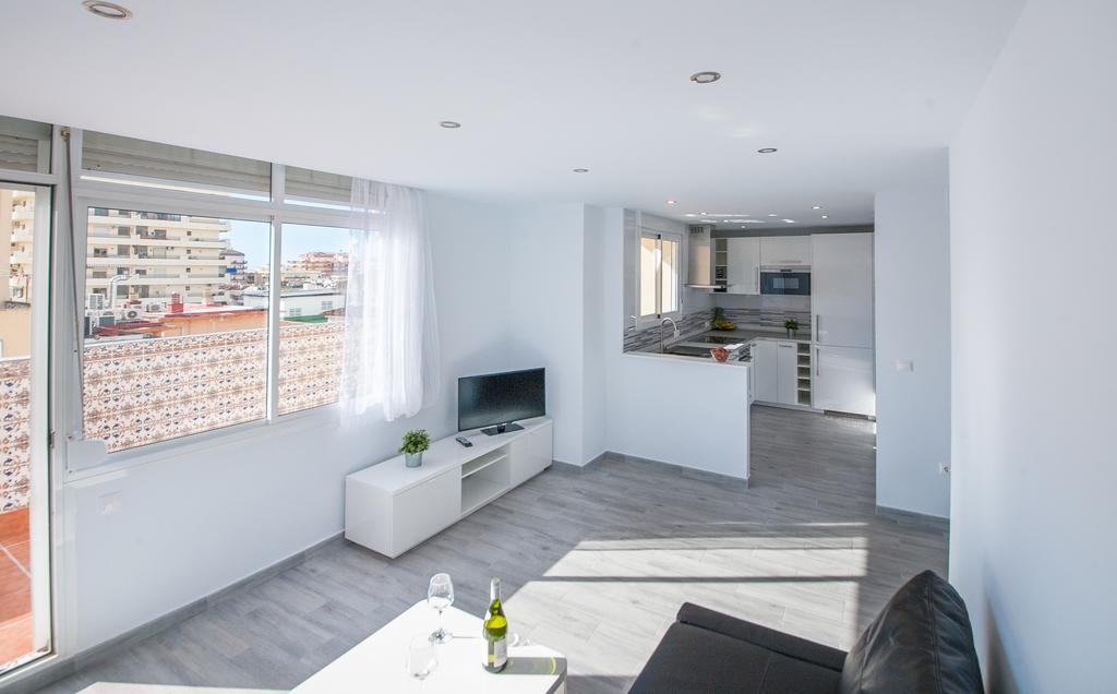 El Ancla Apartment Фуeнхирола Екстериор снимка